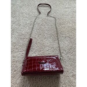 Faux Croc‎ Leather Red Shoulder Bag W Detachable Strap & Wristlet Just Solutions